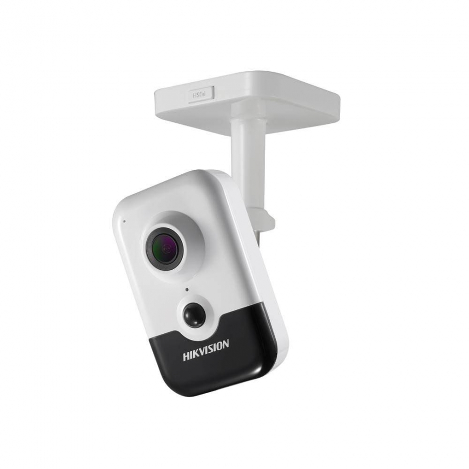 HikVision 2 MP PIR Cámara Cubo DS-2CD2421G0-IW F2.8